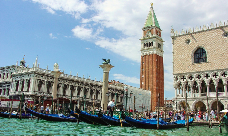 GLIMPSES OF EUROPE