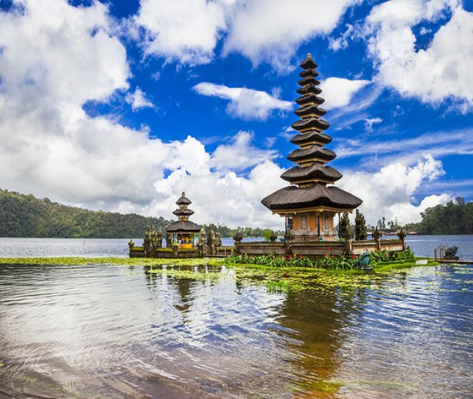 ROMANTIC BALI 
